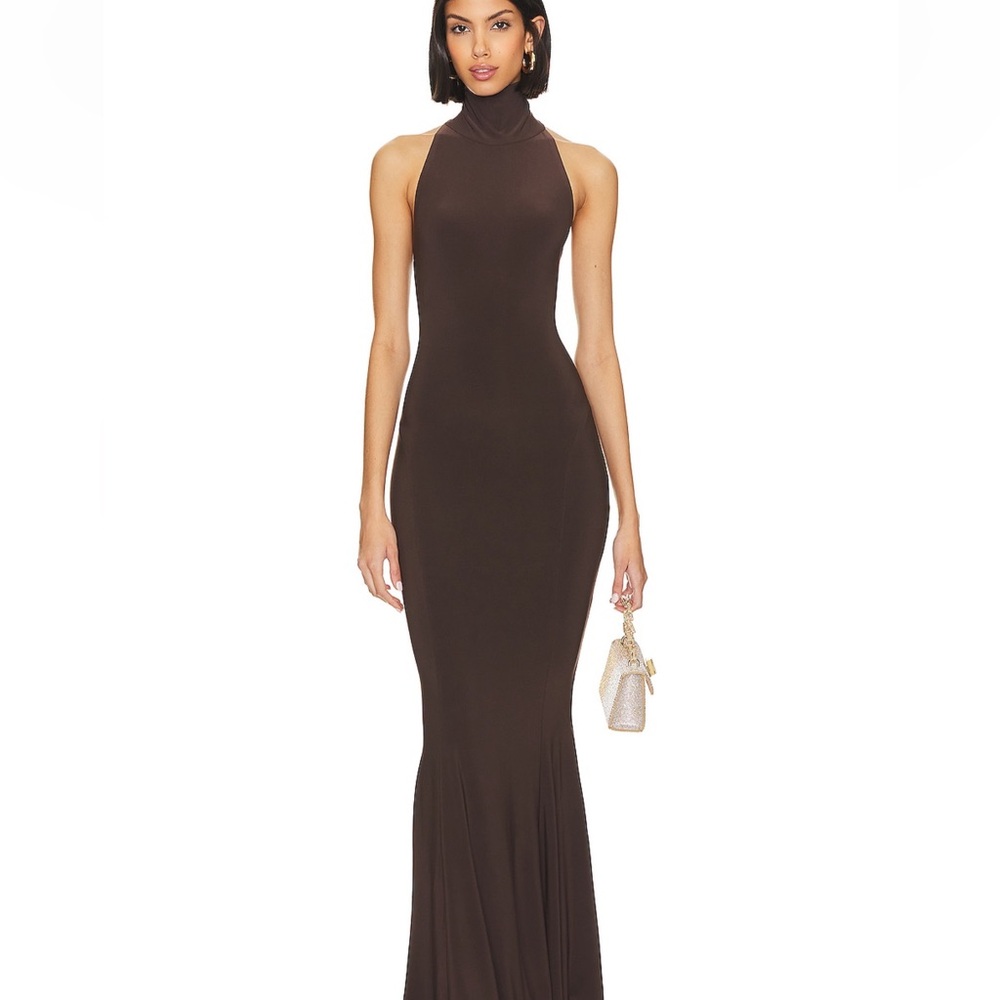 Halter turtle fishtail gown in chocolate